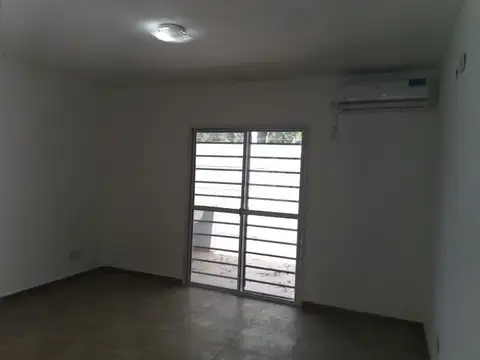 Departamento en Alquiler en Tortuguitas, $ 550.000