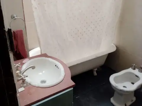 Departamento 2 ambientes con 2 baños