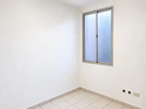 Departamento en Venta en Pompeya, USD 25.000