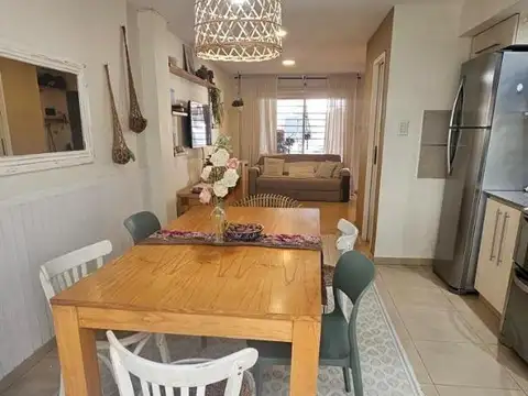 Depto Tipo Casa 3 ambientes con 1 baño