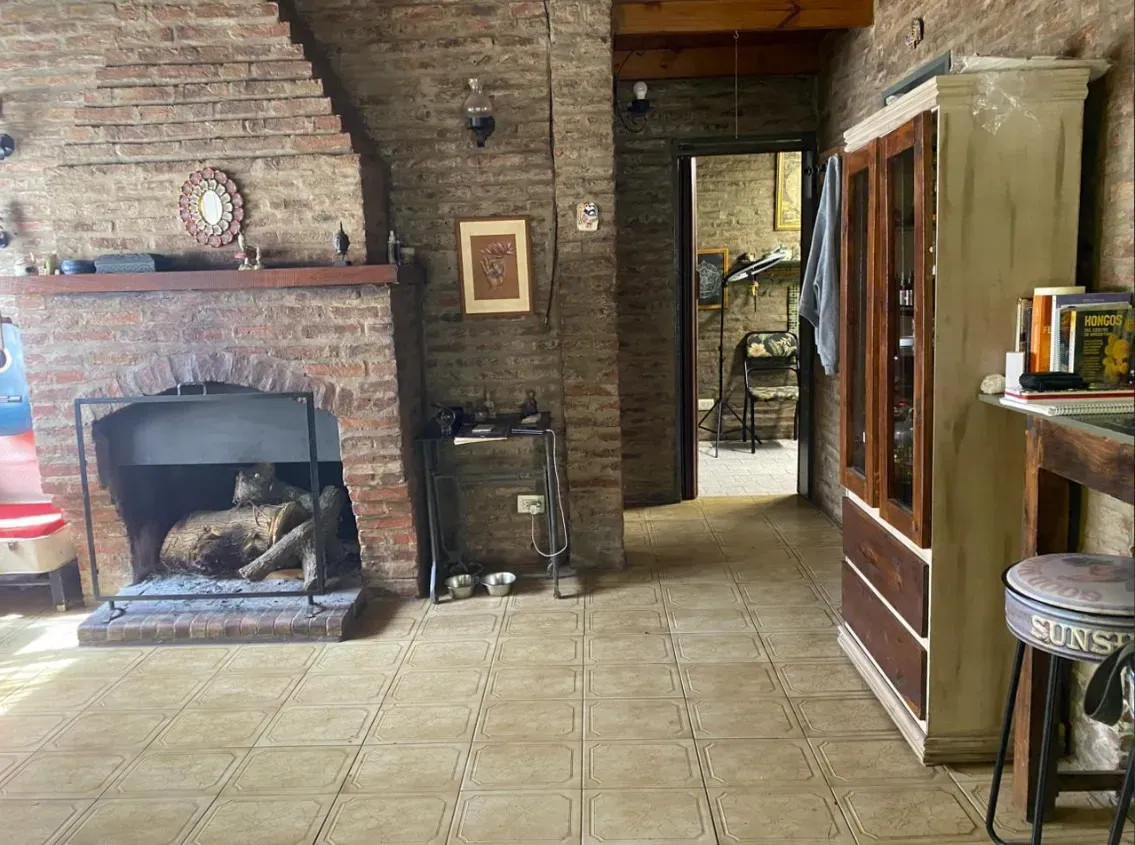 Casa 3 ambientes con 1 baño