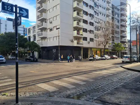 Calle 12 Esq 47