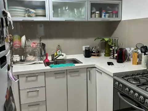 Cornelio Saavedra 165 , Piso 2