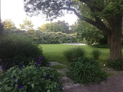 Casa en Venta de 5 dormitorios