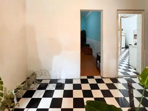 Casa 3 ambientes con 1 baño