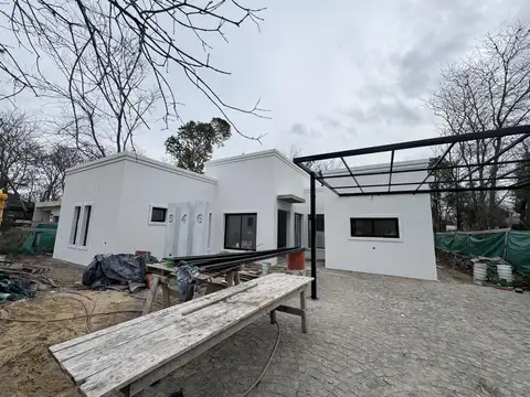 San Matias, Escobar