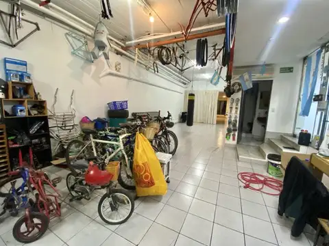 Local en Venta 56 años