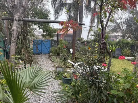 CASA EN VENTA - ROLDAN - CÉNTRICA