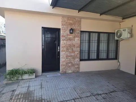 Oficina en Alquiler con 1 cochera