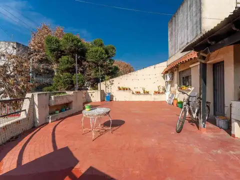 Depto Tipo Casa en Venta de 4 ambientes