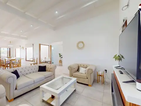 Casa en Venta en City Bell, Partido de La Plata
