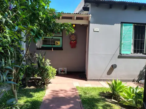 Casa en Venta con 1 cochera