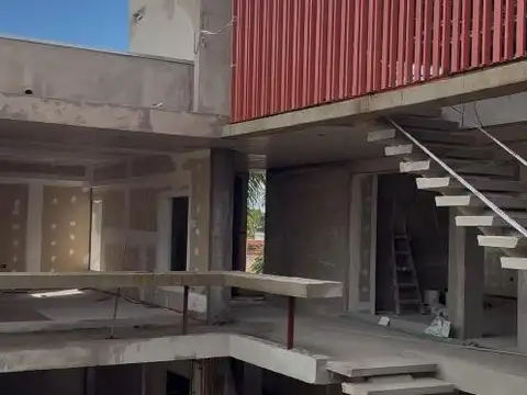 Oficina en Venta con 1 cochera