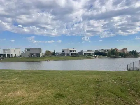 VENTA LOTE 1000 M2 SAN SEBASTIAN AREA 1 A LAGUNA