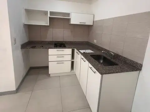 Departamento en Alquiler en Saavedra, $ 550.000