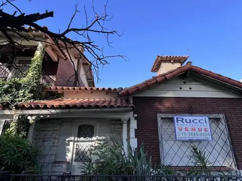 Casa en Venta con 1 cochera