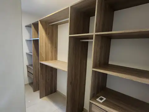 Casa en Alquiler al Oeste