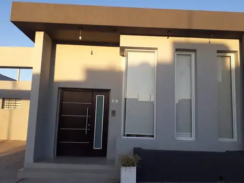 Casa en alquiler en Carrodilla