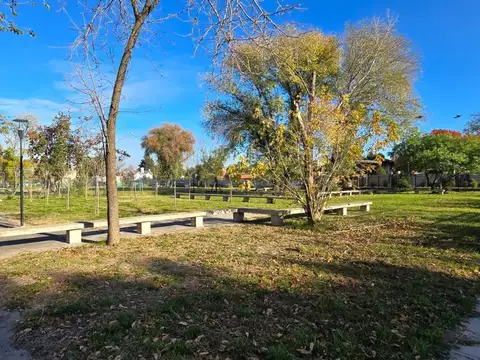 Av. Olivos 1700