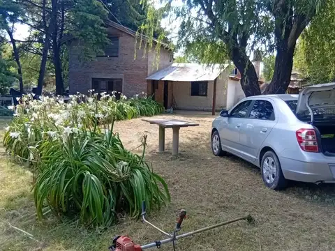 Casa en venta - 3 Dormitorios 2 Baños - Pilar
