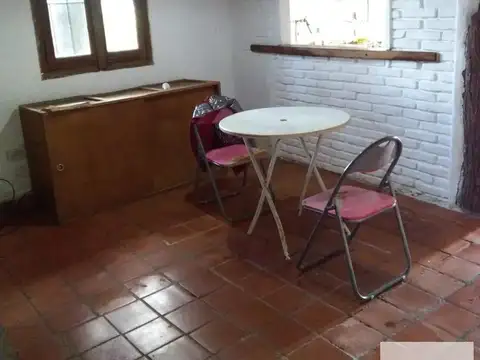 Casa en venta - 3 Dormitorios 2 Baños - Pilar