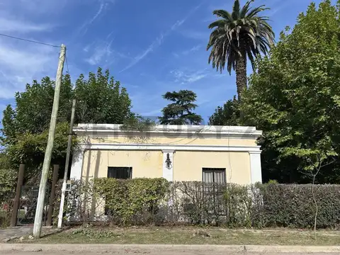 VENTA DE IMPORTANTE PROPIEDAD  CON POSIBILIDADES DE FLIPPING O DESARROLLO INMOBILIARIO