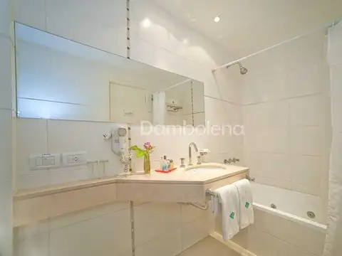 Hotel en Venta en Centro, USD 1.700.000