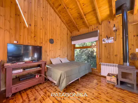 VENTA- Casa 80 m2 cub  C/VISTON AL LAGO, Calfuco, Villa la Angostura