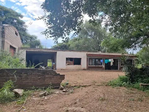 Campo 2.8 has con galpon y casa a refaccionar