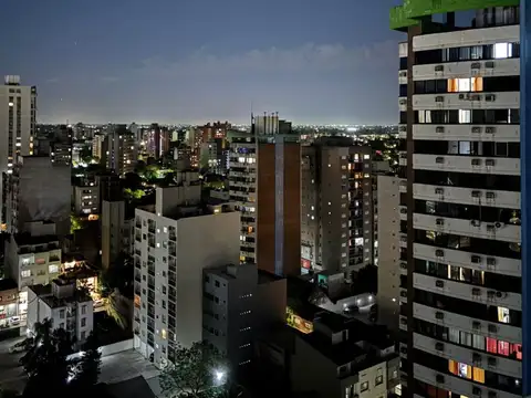 Departamento Monoambiente En Excelente Estado En Edificio Ibiza I - Muñiz