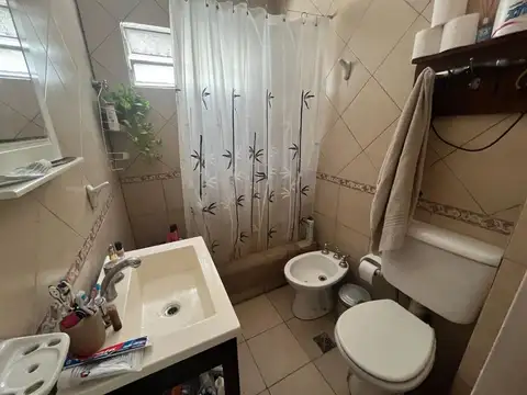 Depto Tipo Casa en Venta en Lanus Oeste, USD 89.900