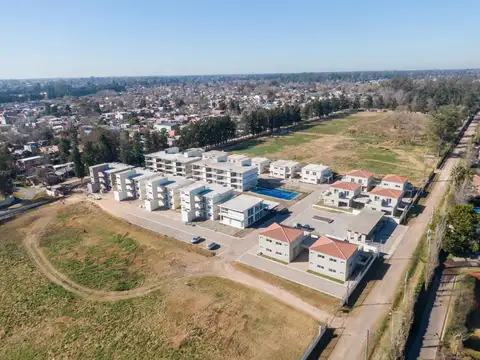 Casa  en Venta en Chic Village, La Lonja, Pilar