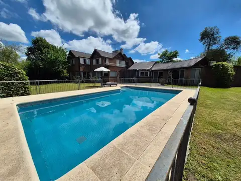 ALQUILER CASA 6 AMBIENTES LUJAN PILETA - TEMPORADA