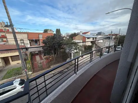 Depto Tipo Casa en Alquiler en Wilde, $ 1.000.000