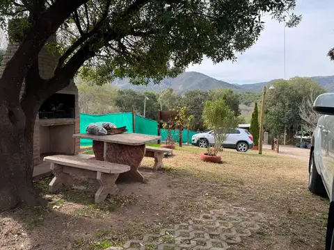 VENTA CASA VALLE HERMOSO 2 DORMITORIOS, PILETA