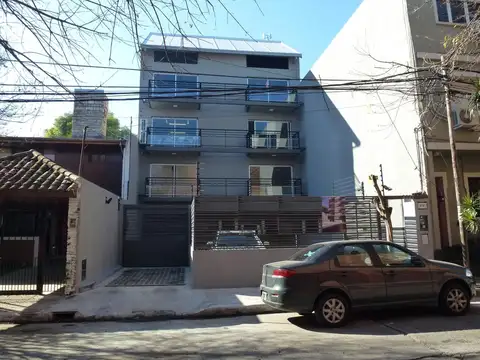 Juan Cruz 2200, Piso 3