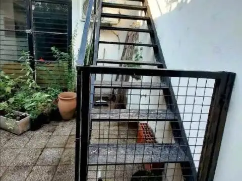 Depto Tipo Casa en Venta de 7 ambientes