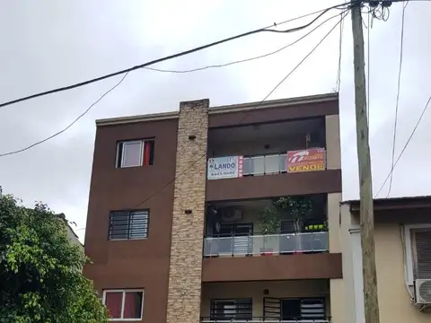 OPORTUNIDAD DEPARTAMENTO 2 AMBIENTES SEMIPISO EN VENTA