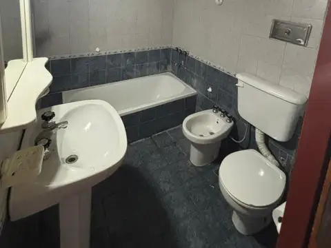 Casa en Alquiler en Sourigues, $ 400.000