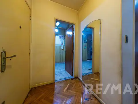 Semipiso 4 amb c/dep al frente en Caballito