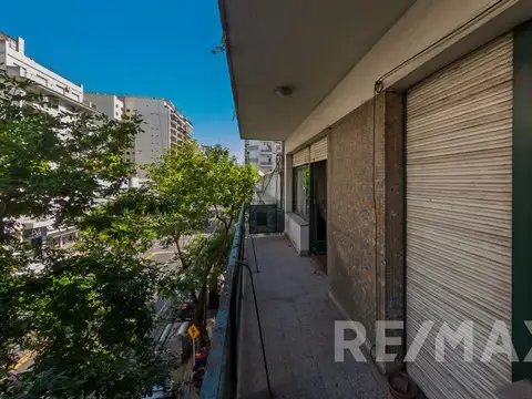 Departamento 4 ambientes con 2 baños