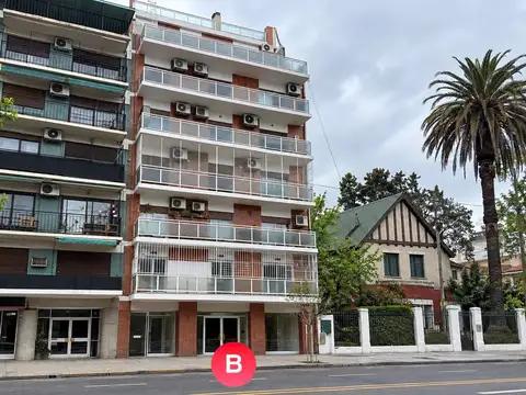 2 AMBIENTES INTERNO APTO PROFESIONAL