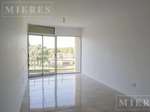 Departamento en Alquiler en Pilar Centro, $ 790.000