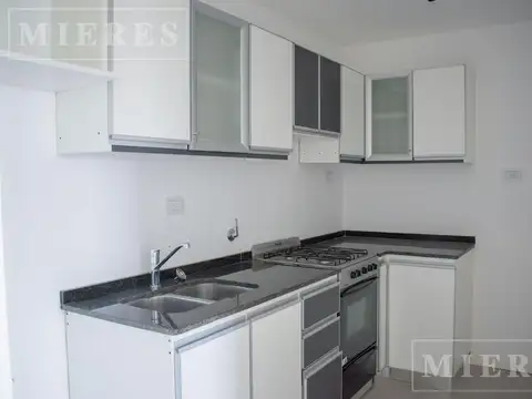 Departamento en Alquiler con 1 cocheras