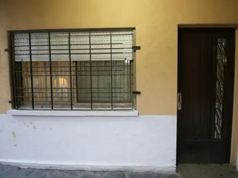 Casa en Venta en Villa Gobernador Udaondo, USD 99.000