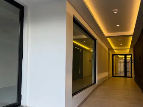 l Local Comercial en Alquiler en Zona Exclusiva – Alto Tránsito