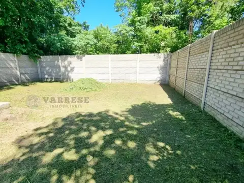 Casa 4 ambientes con 1 baño