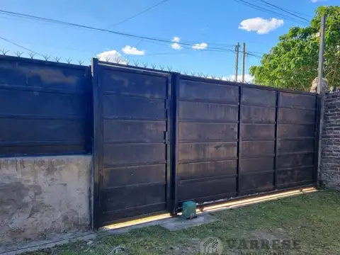 Casa en Venta en González Catan Centro, USD 57.000