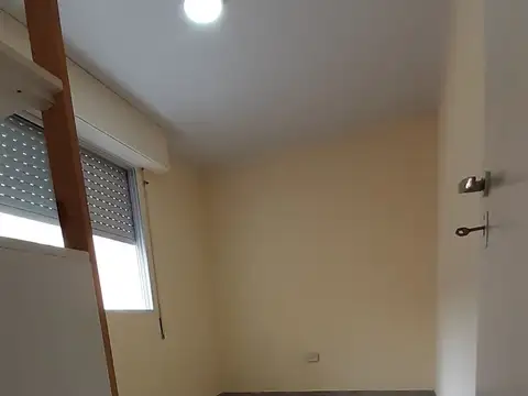 Casa zona norte, Arroyito, 3 dormitorios, patio, asador, cochera, excelente estado