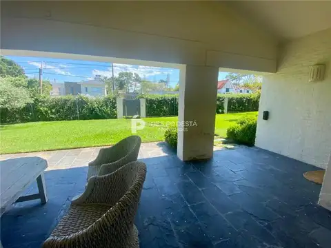 Mansa a 100 metros de la rambla